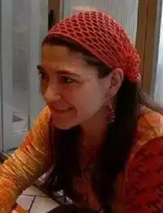 Нора Сакавіч Нора Сакавіч