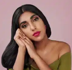 Рупі Каур Рупі Каур