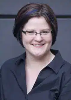 Емілі Нагоскі Емілі Нагоскі