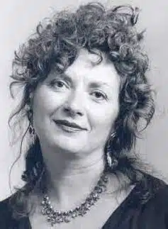 Клариса Пінкола Естес Клариса Пінкола Естес