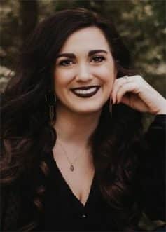 Шелбі Мег’юрін Шелбі Мег’юрін