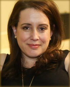 Джулія Квінн Джулія Квінн