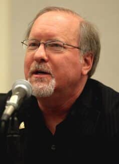 Кевін Дж. Андерсон Кевін Дж. Андерсон