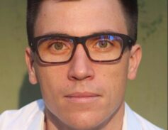 Нік Лисицький Нік Лисицький