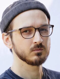 Нік Дрназо Нік Дрназо