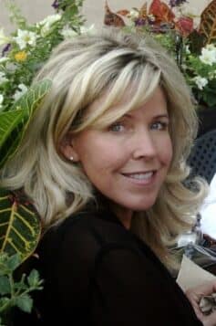 Лорі Нельсон Шпільман Лорі Нельсон Шпільман