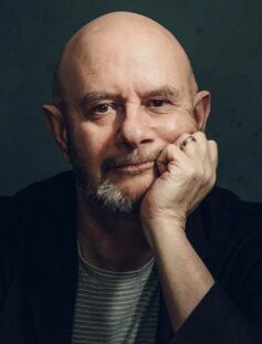 Нік Горнбі Нік Горнбі