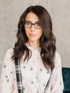 Олена Пшенична Олена Пшенична