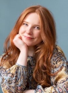 Наташа Гастінгс Наташа Гастінгс