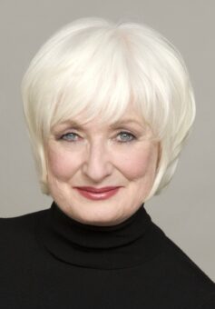 Кетрін Ґільдінер Кетрін Ґільдінер