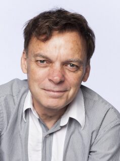 Грем Сімсіон Грем Сімсіон