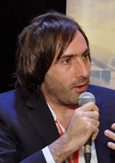 Пол Лінч Пол Лінч