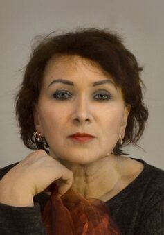 Ірен Роздобудько Ірен Роздобудько