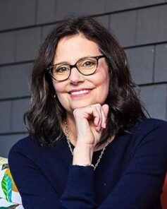 Трейсі Добмаєр Трейсі Добмаєр