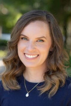 Голлі Джеймс Голлі Джеймс