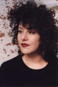 Адріана Тріджіані Адріана Тріджіані